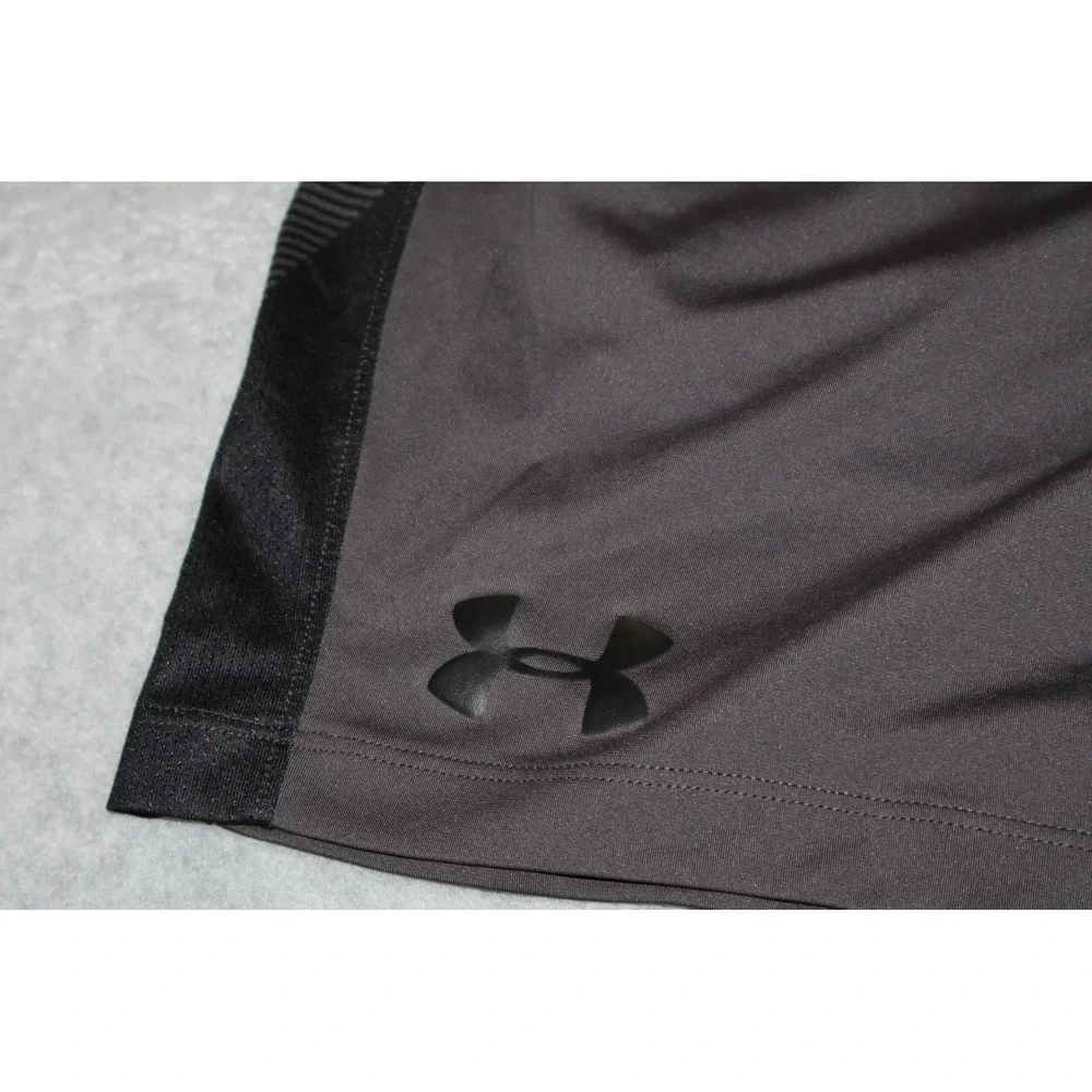 Under Armour Gym Shorts Mens XL Gray HeatGear Fitted Mesh Athletic Workout